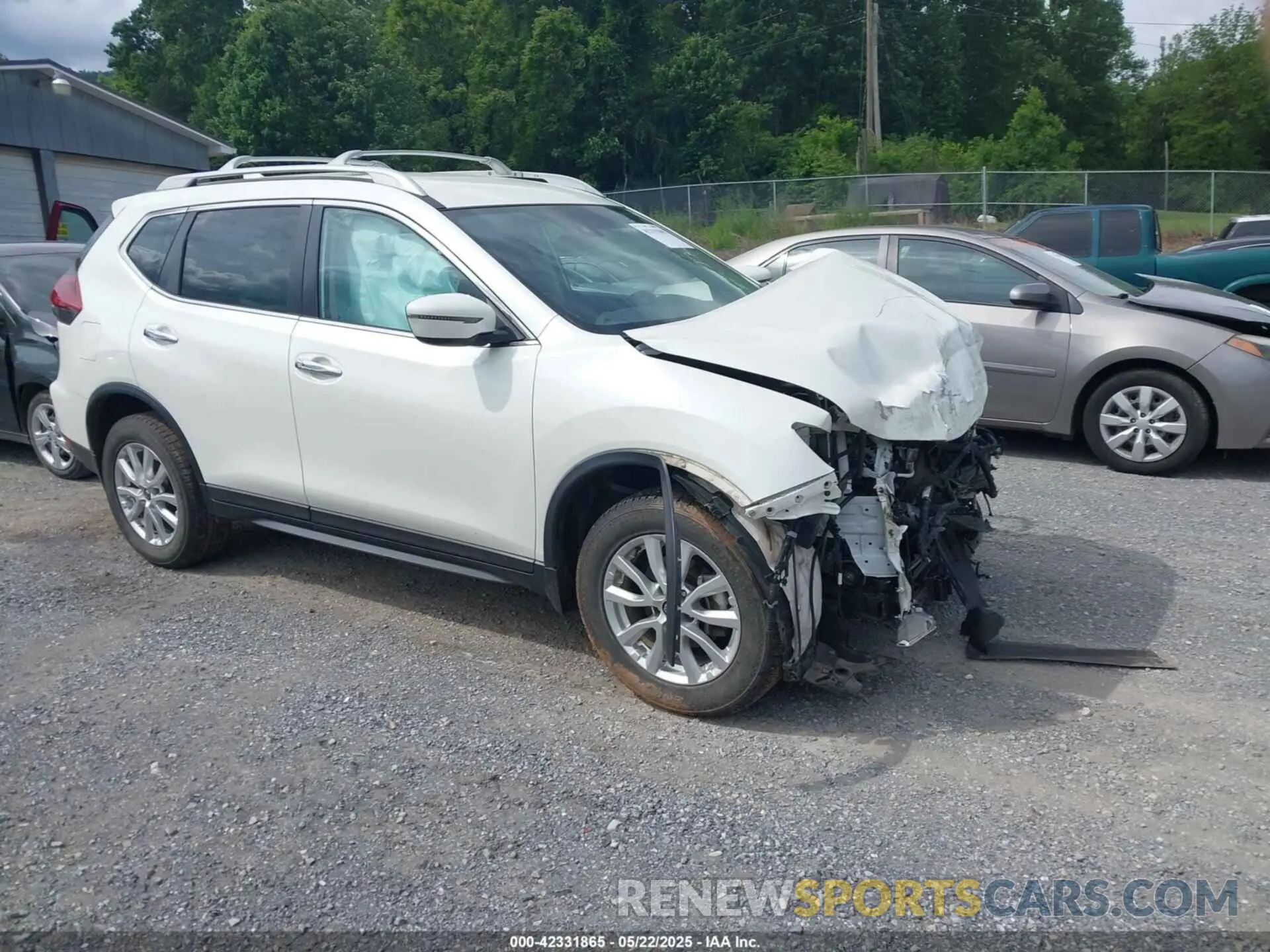 1 Photograph of a damaged car 5N1AT2MV3LC781124 NISSAN ROGUE 2020