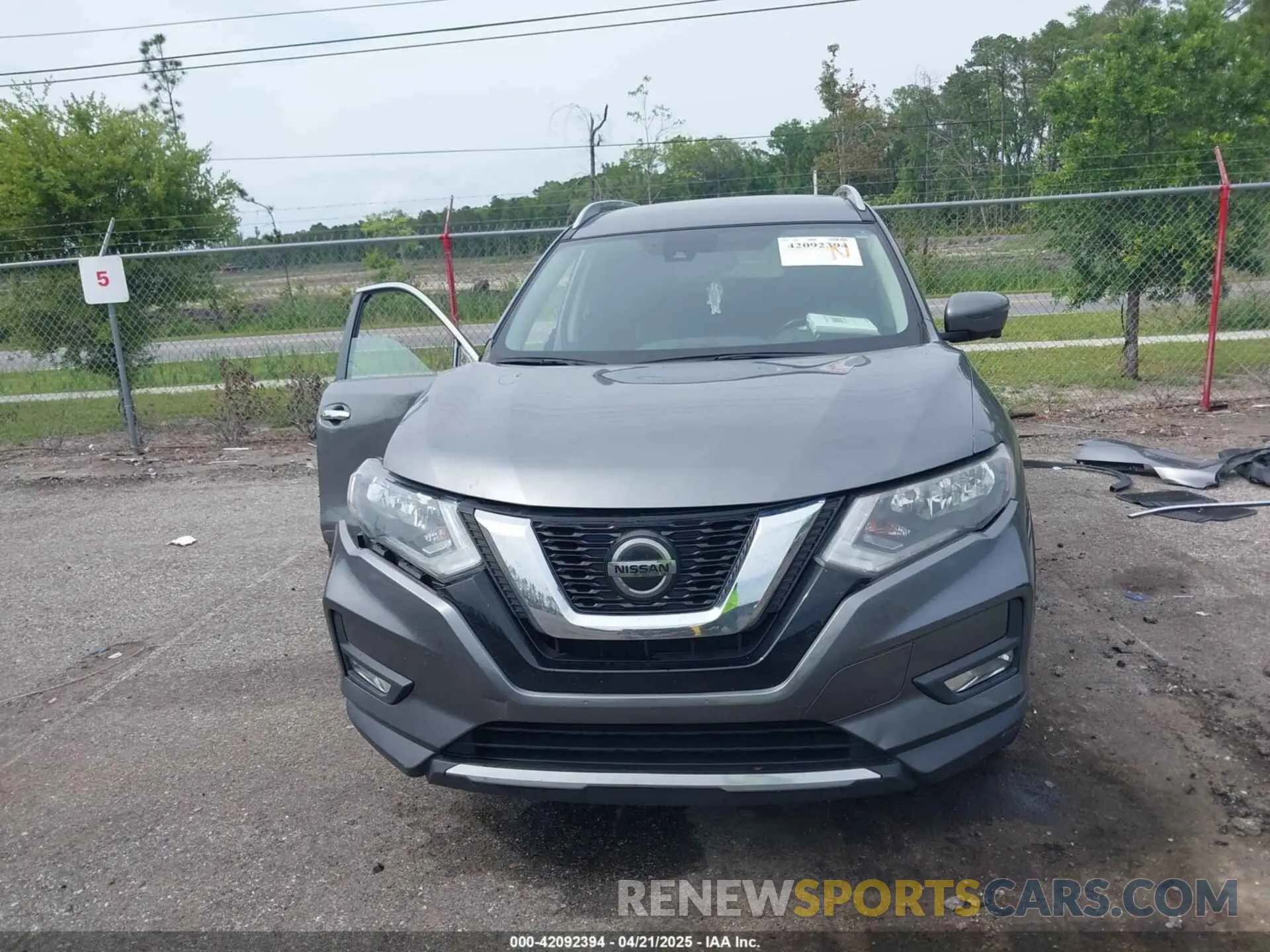 12 Photograph of a damaged car 5N1AT2MV4LC725628 NISSAN ROGUE 2020