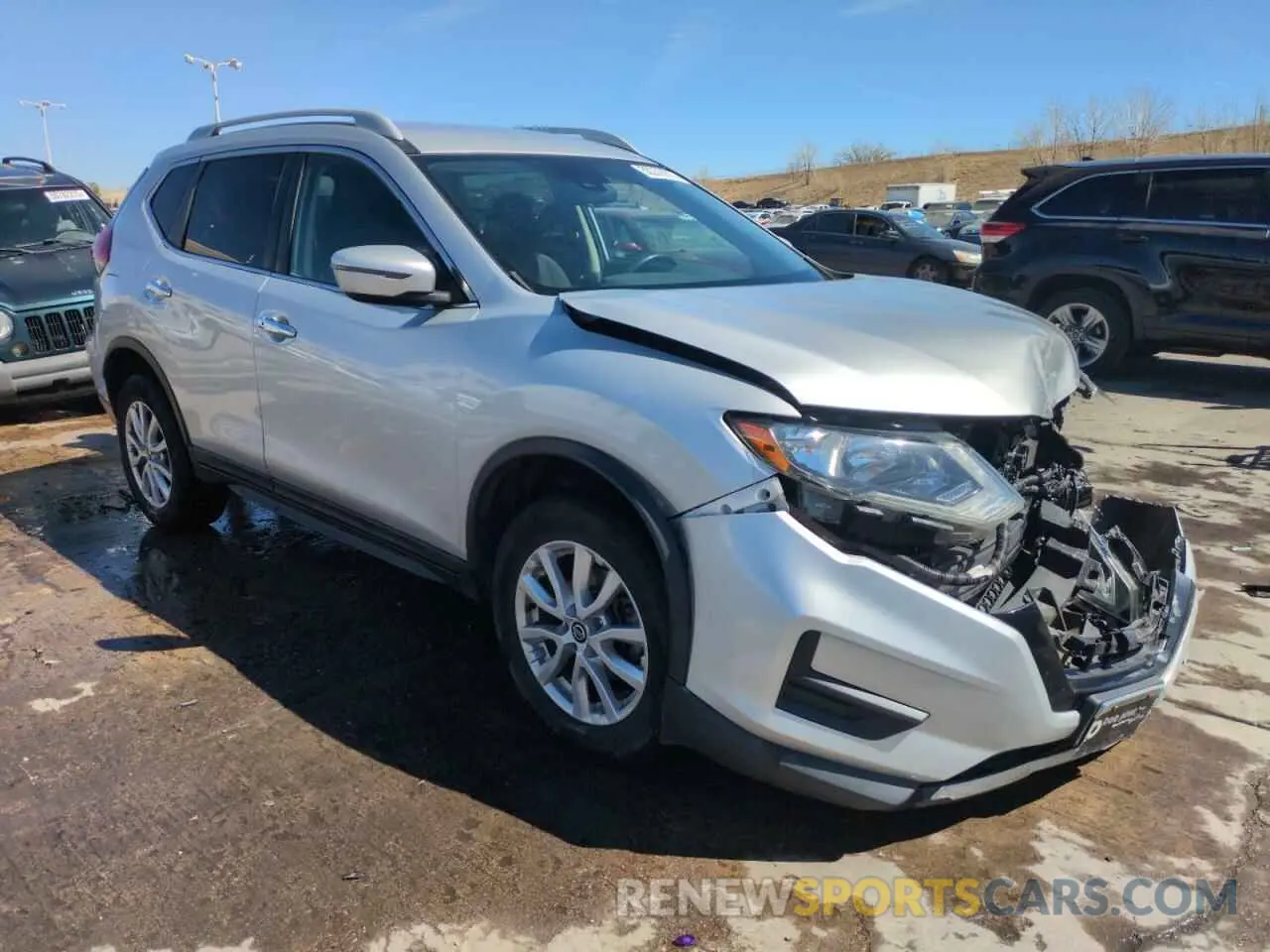 4 Photograph of a damaged car 5N1AT2MV4LC742543 NISSAN ROGUE 2020