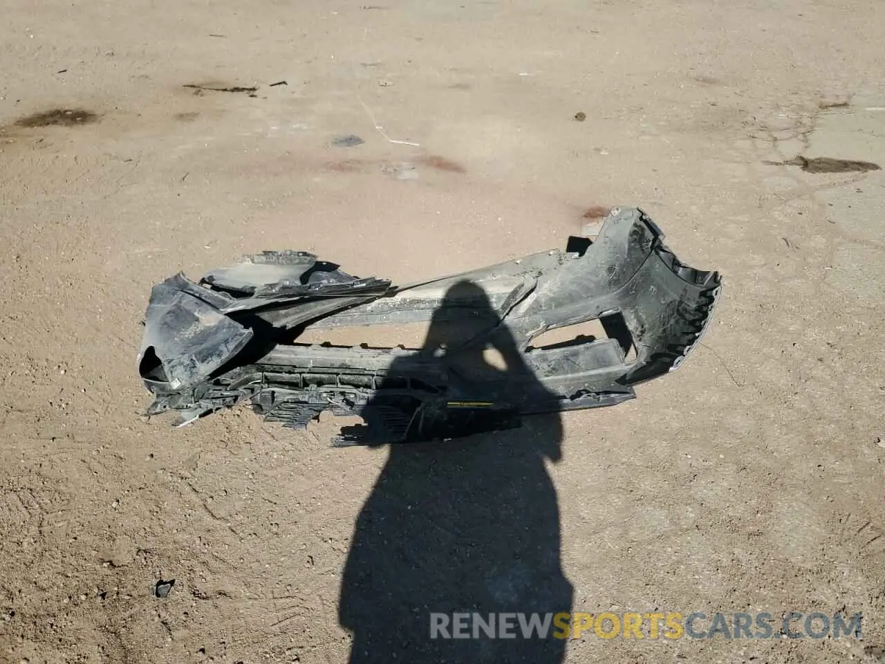 13 Photograph of a damaged car 5N1AT2MV4LC772450 NISSAN ROGUE 2020