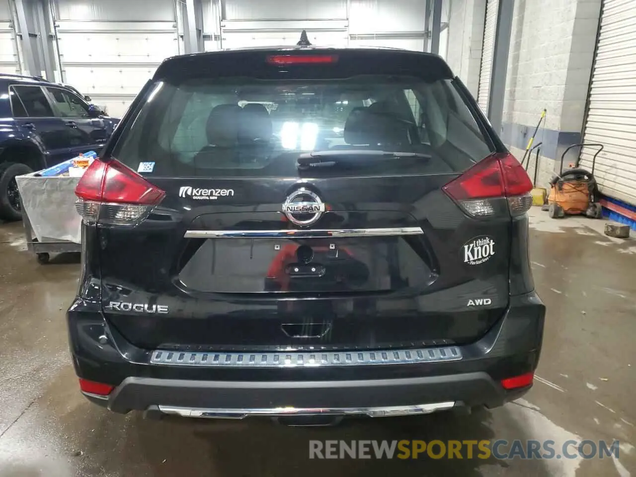 6 Photograph of a damaged car 5N1AT2MV4LC780287 NISSAN ROGUE 2020