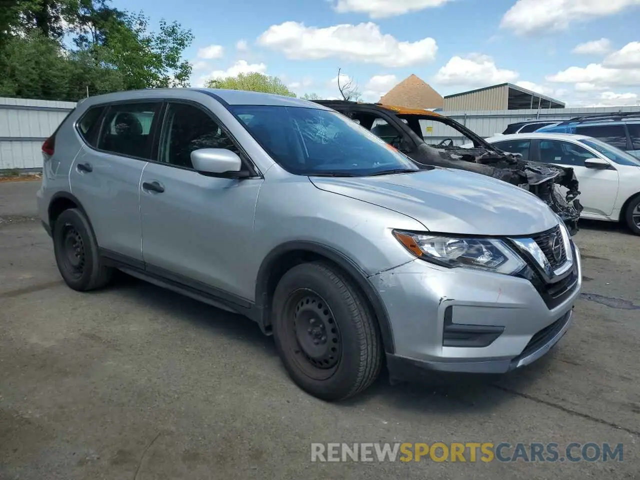 4 Photograph of a damaged car 5N1AT2MV4LC794416 NISSAN ROGUE 2020