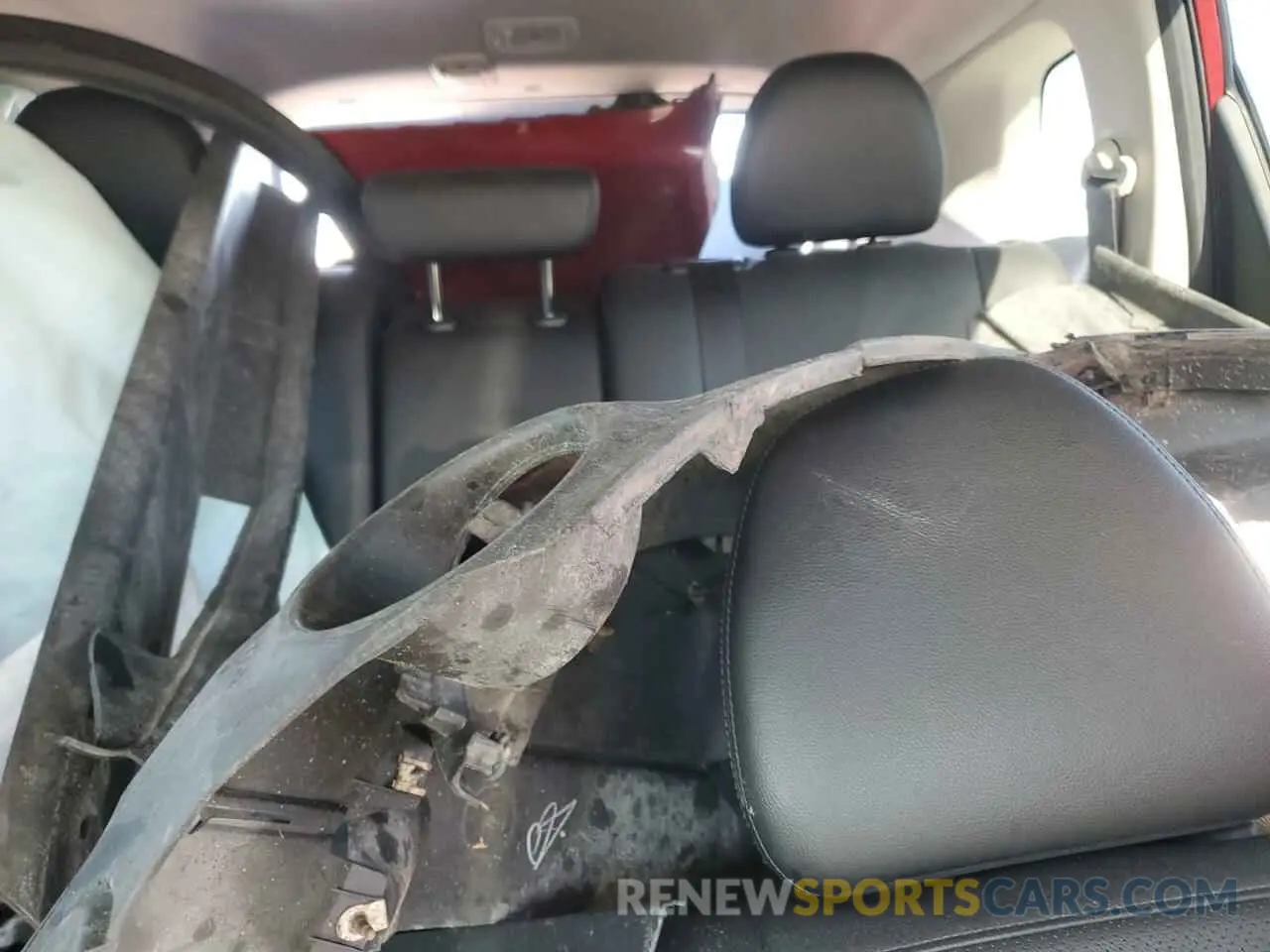 10 Photograph of a damaged car 5N1AT2MV4LC799549 NISSAN ROGUE 2020