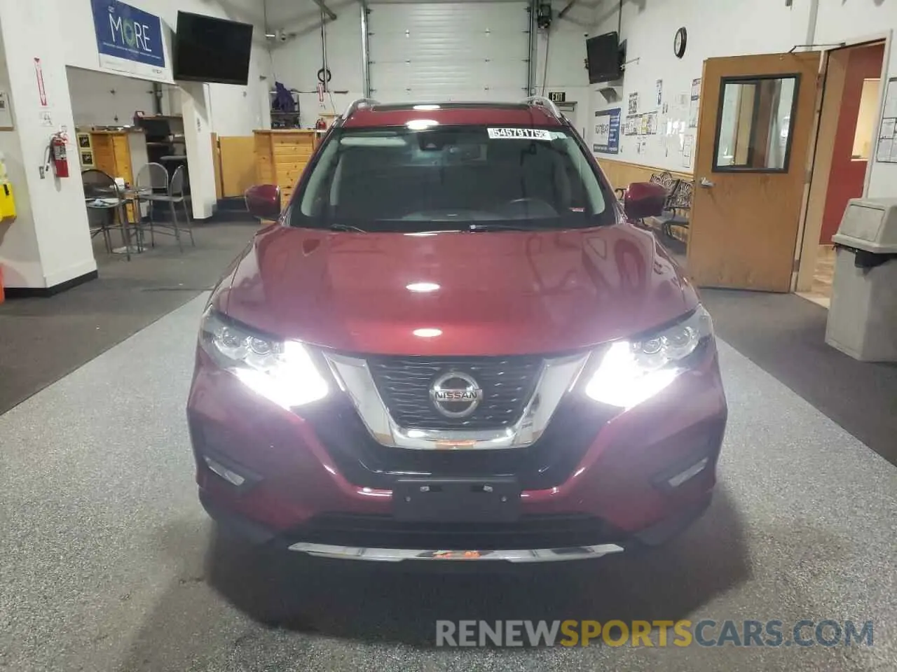 5 Photograph of a damaged car 5N1AT2MV5LC761392 NISSAN ROGUE 2020