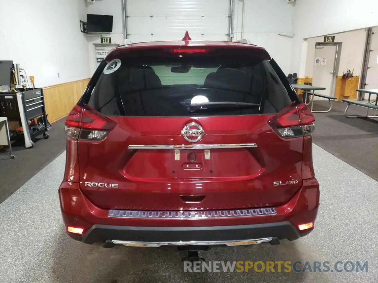 6 Photograph of a damaged car 5N1AT2MV5LC761392 NISSAN ROGUE 2020