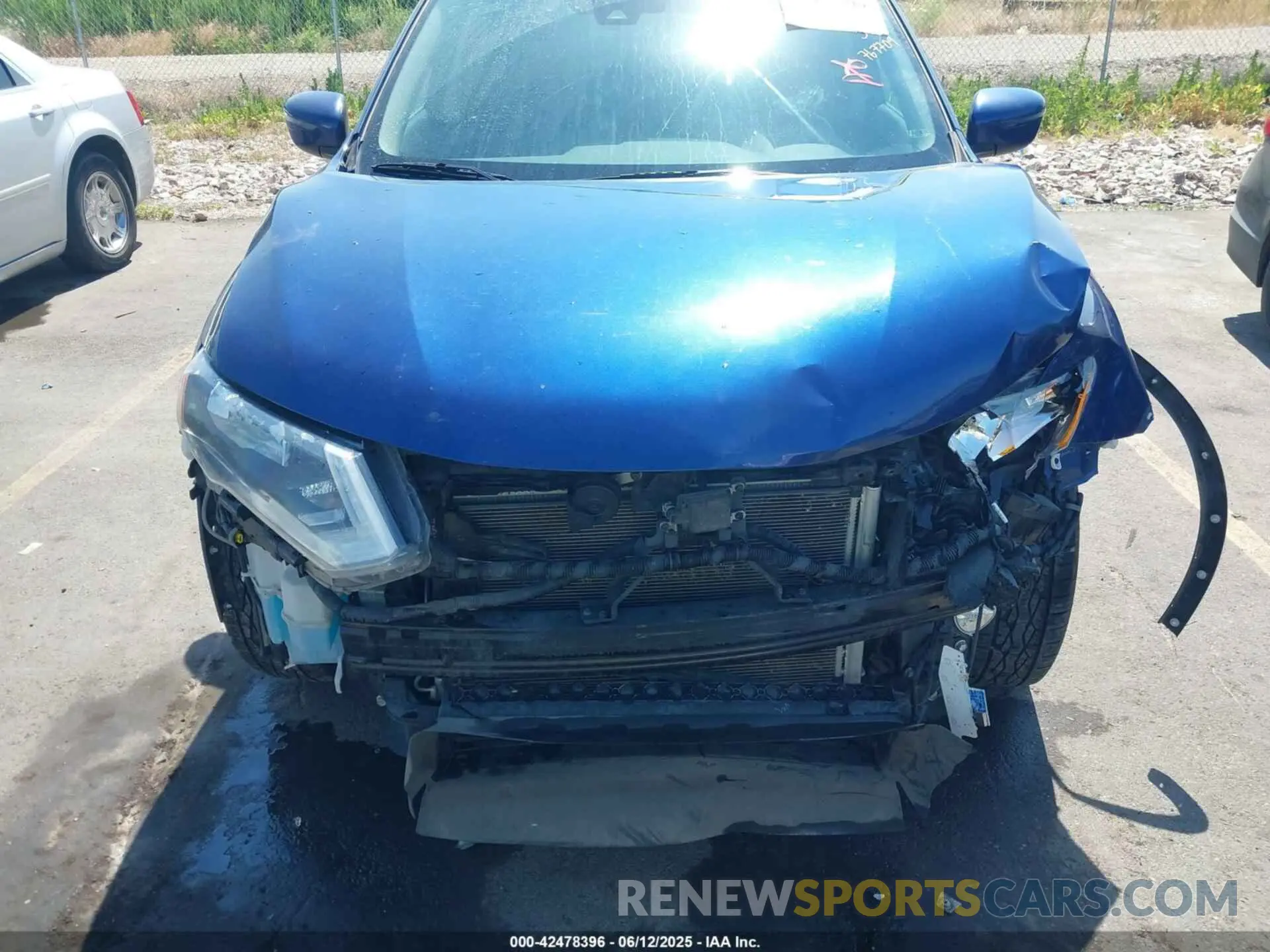 12 Photograph of a damaged car 5N1AT2MV5LC767709 NISSAN ROGUE 2020