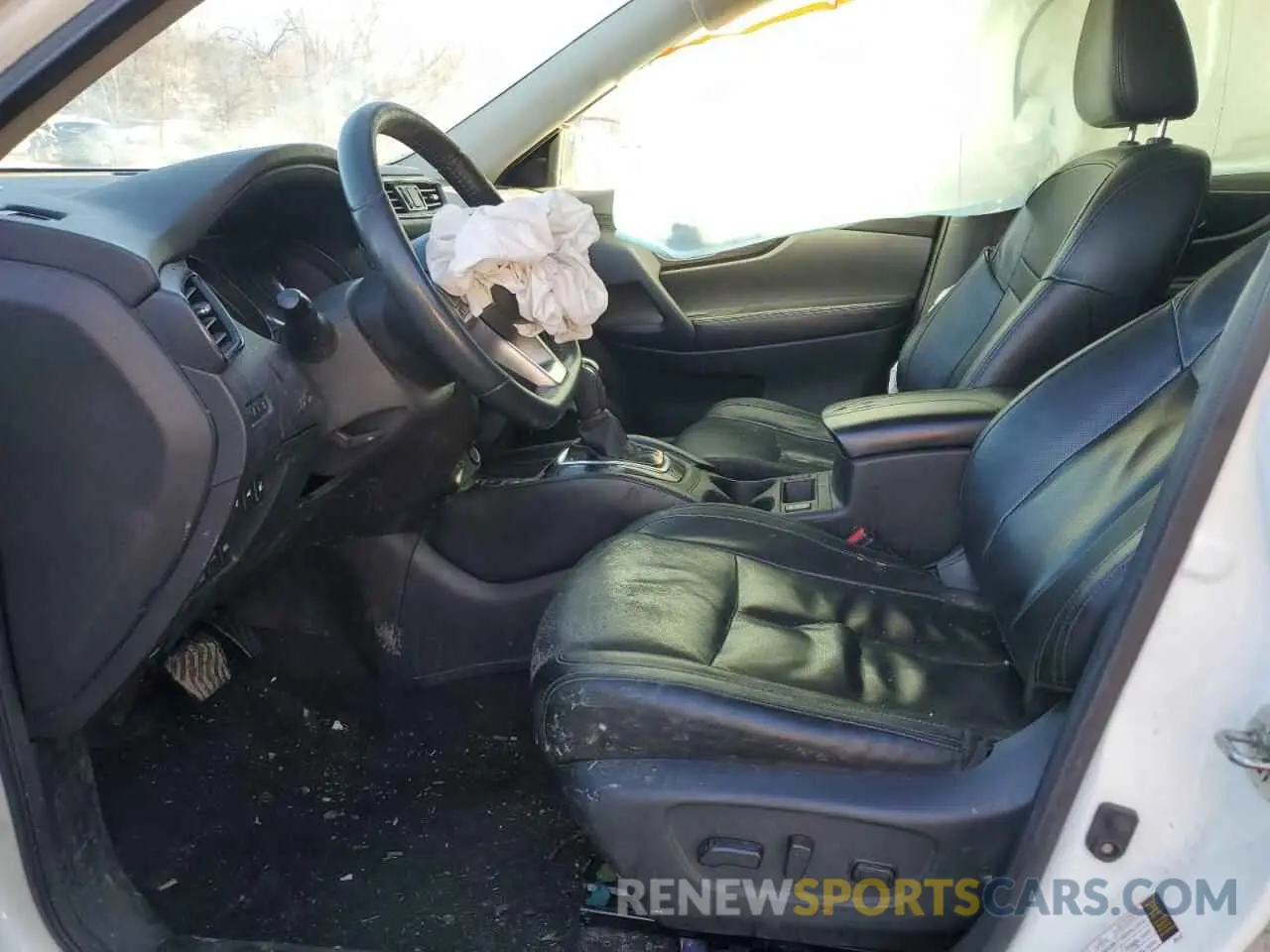7 Photograph of a damaged car 5N1AT2MV5LC772702 NISSAN ROGUE 2020