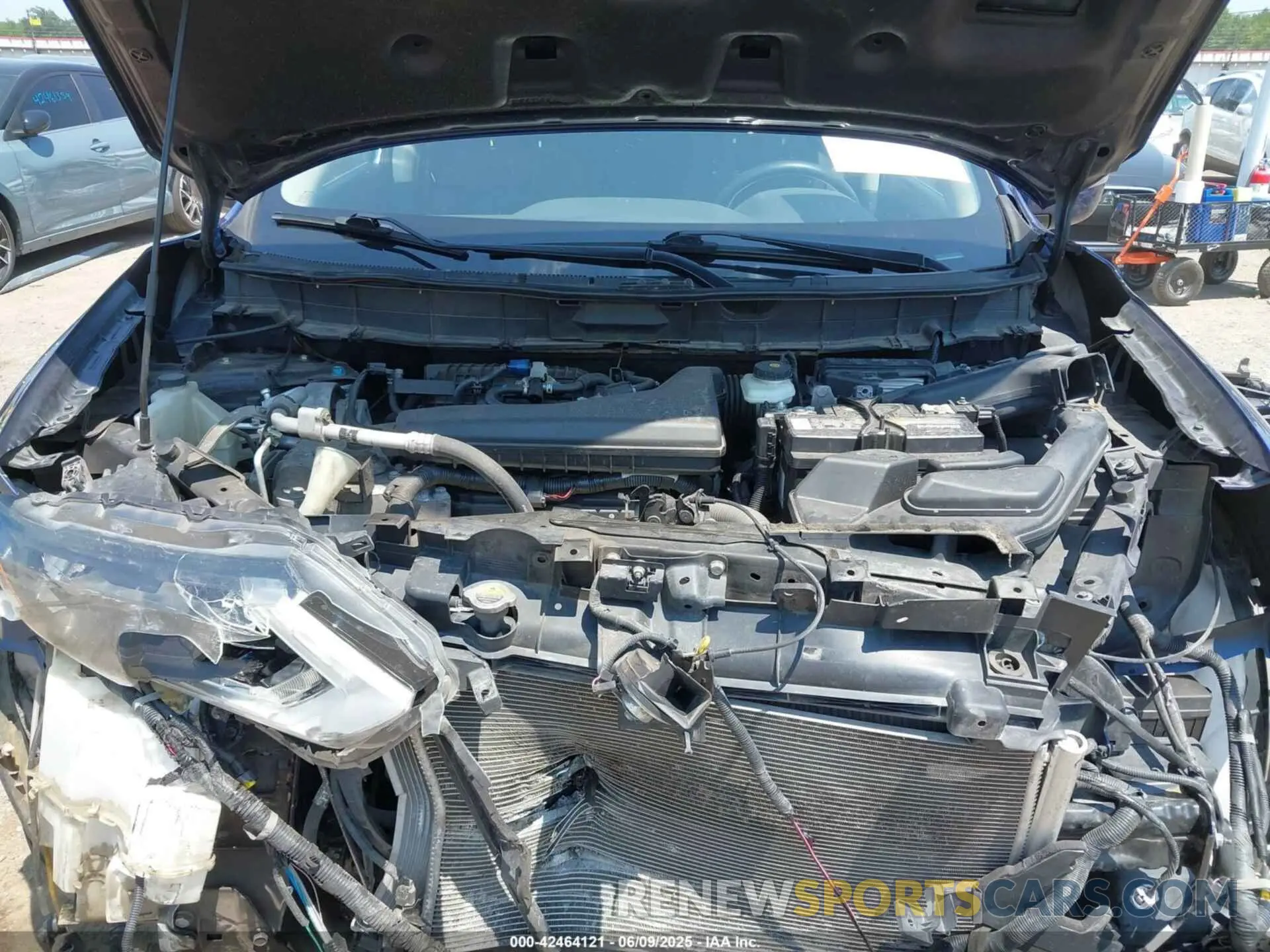 10 Photograph of a damaged car 5N1AT2MV5LC793971 NISSAN ROGUE 2020