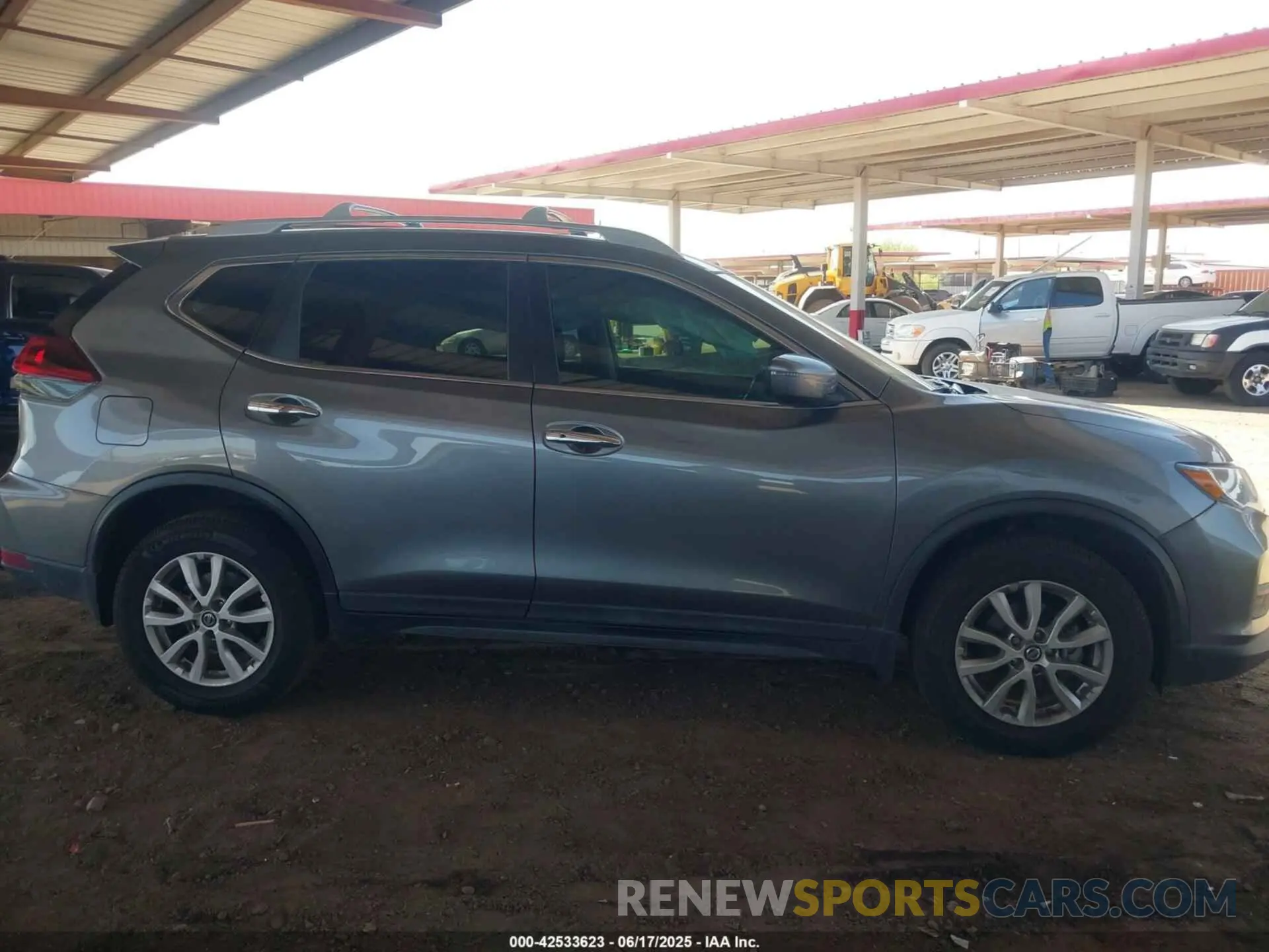 13 Photograph of a damaged car 5N1AT2MV5LC794439 NISSAN ROGUE 2020
