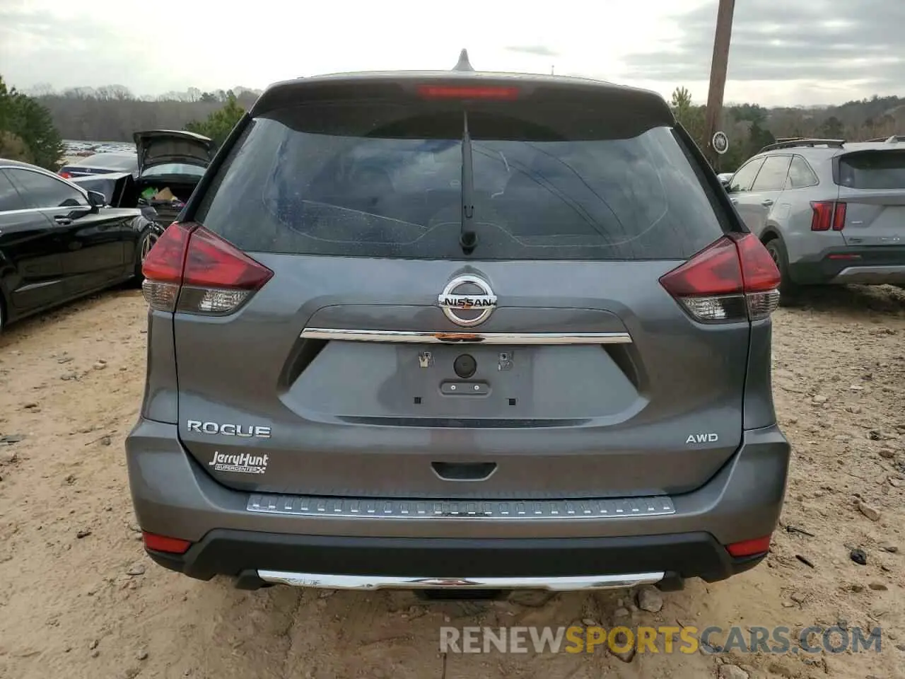 6 Photograph of a damaged car 5N1AT2MV5LC796904 NISSAN ROGUE 2020