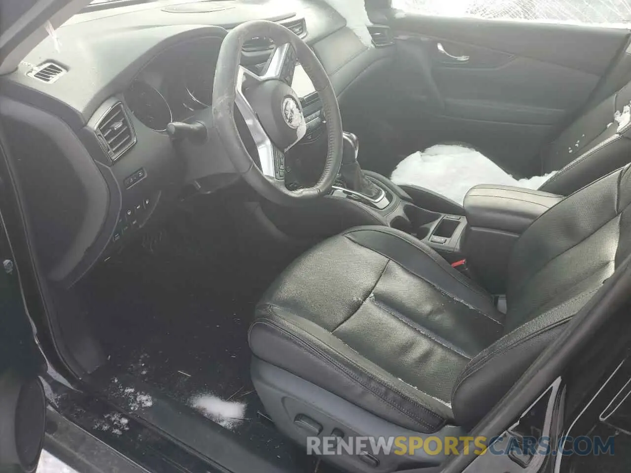 7 Photograph of a damaged car 5N1AT2MV6LC715134 NISSAN ROGUE 2020