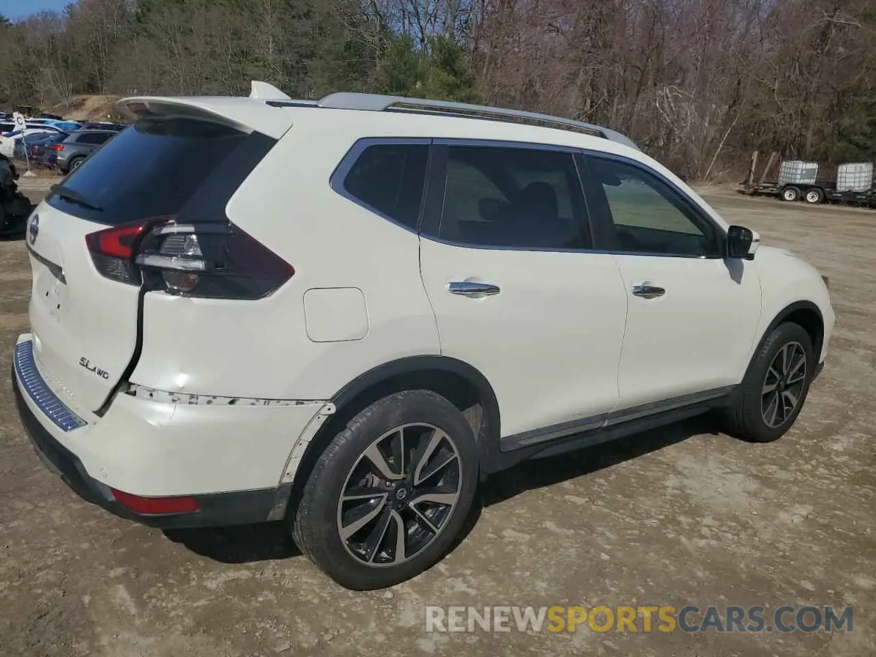 3 Photograph of a damaged car 5N1AT2MV6LC765953 NISSAN ROGUE 2020