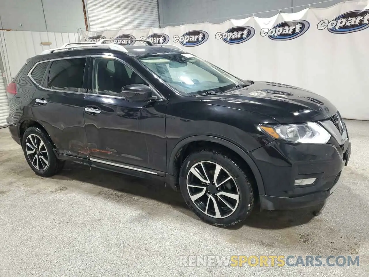 4 Photograph of a damaged car 5N1AT2MV6LC771266 NISSAN ROGUE 2020