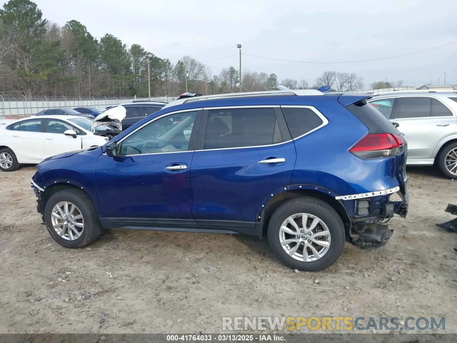 15 Photograph of a damaged car 5N1AT2MV6LC778427 NISSAN ROGUE 2020