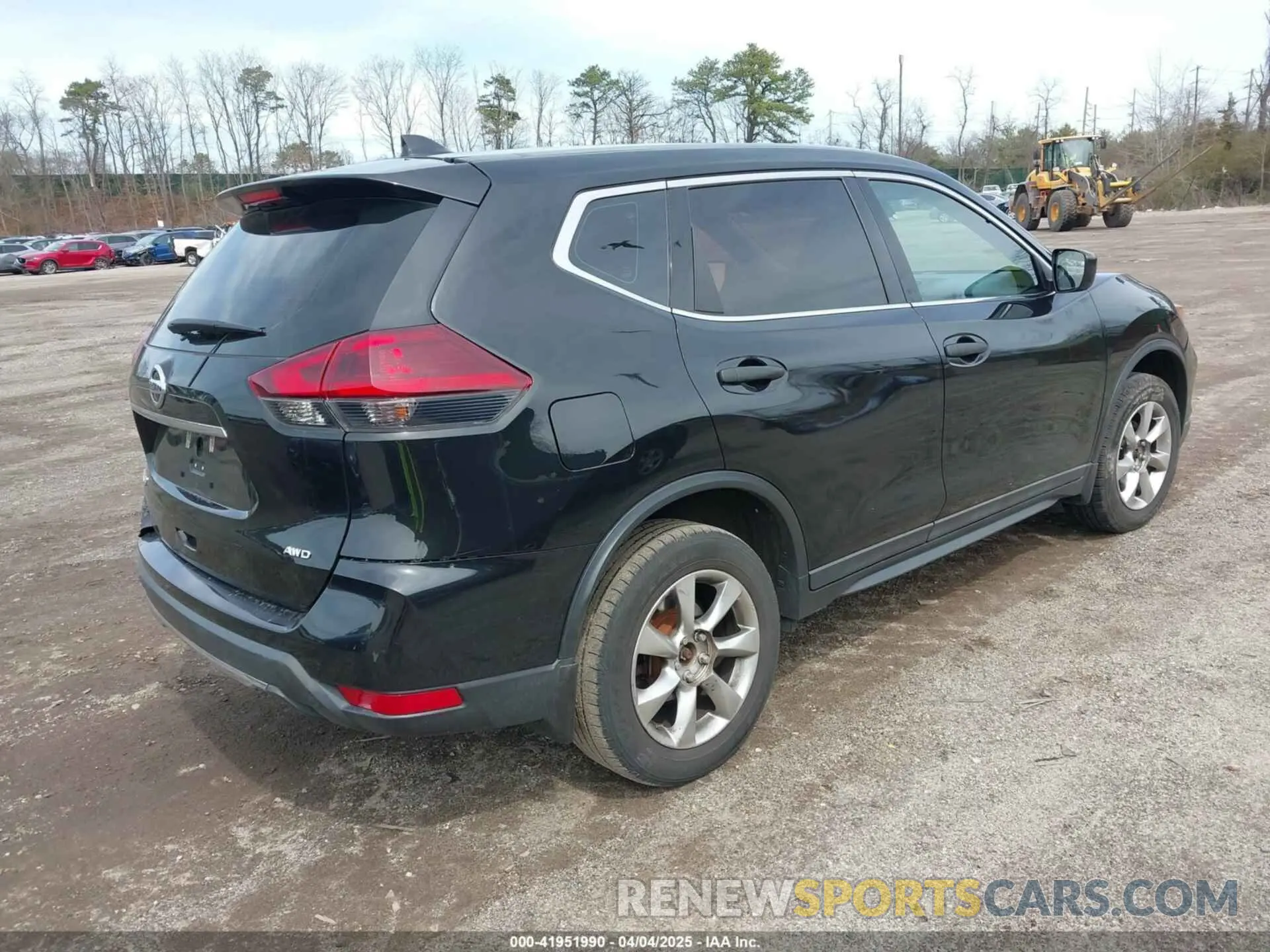 4 Photograph of a damaged car 5N1AT2MV7LC764293 NISSAN ROGUE 2020