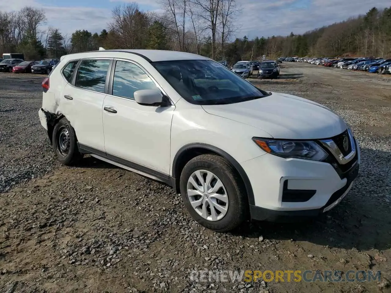 4 Photograph of a damaged car 5N1AT2MV7LC817073 NISSAN ROGUE 2020