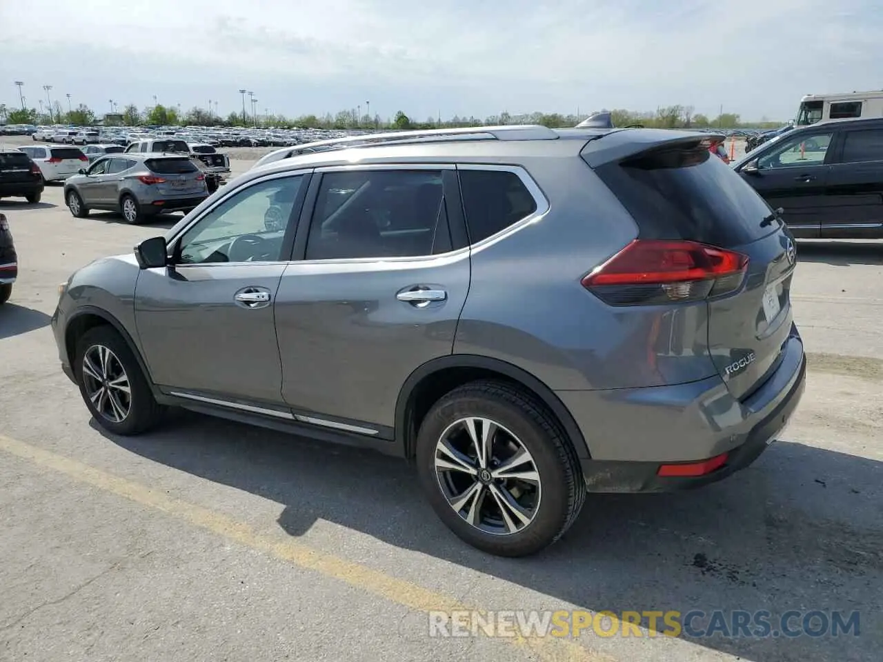 2 Photograph of a damaged car 5N1AT2MV8LC700036 NISSAN ROGUE 2020
