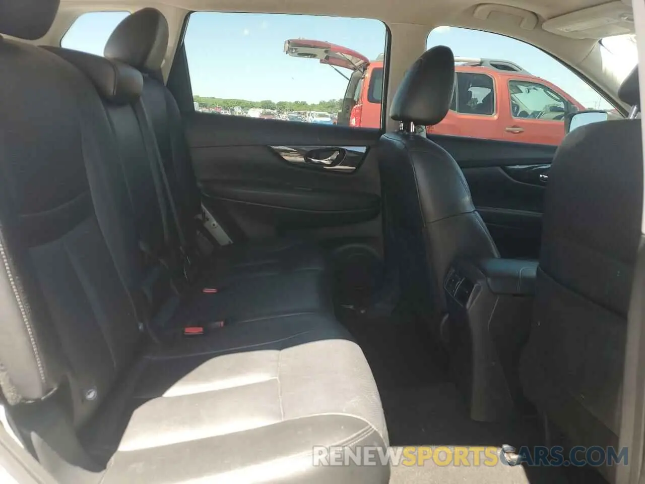 11 Photograph of a damaged car 5N1AT2MV8LC706841 NISSAN ROGUE 2020