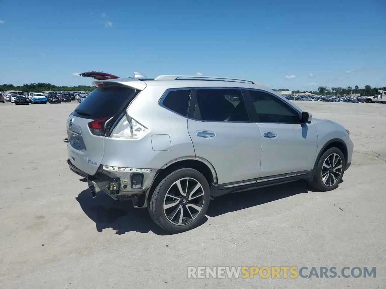 3 Photograph of a damaged car 5N1AT2MV8LC706841 NISSAN ROGUE 2020