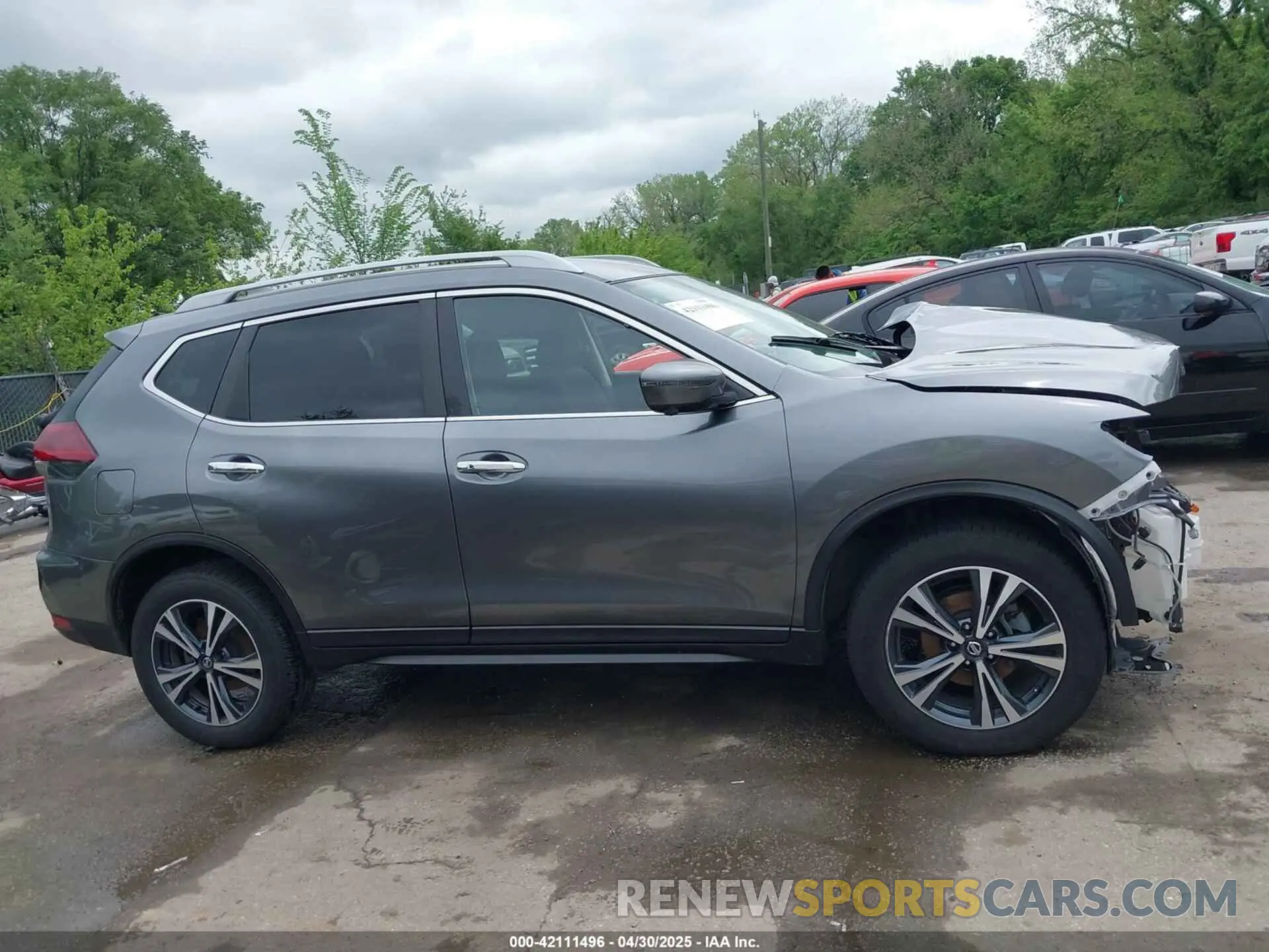 14 Photograph of a damaged car 5N1AT2MV8LC801464 NISSAN ROGUE 2020