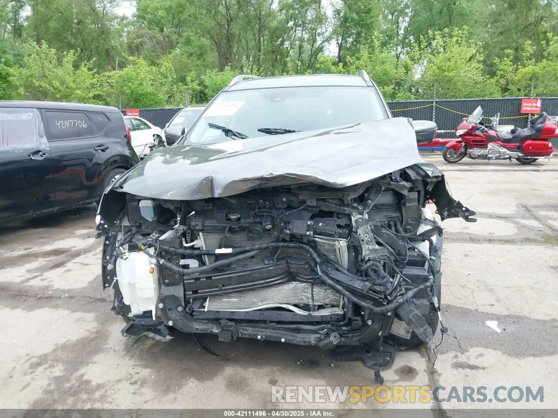6 Photograph of a damaged car 5N1AT2MV8LC801464 NISSAN ROGUE 2020
