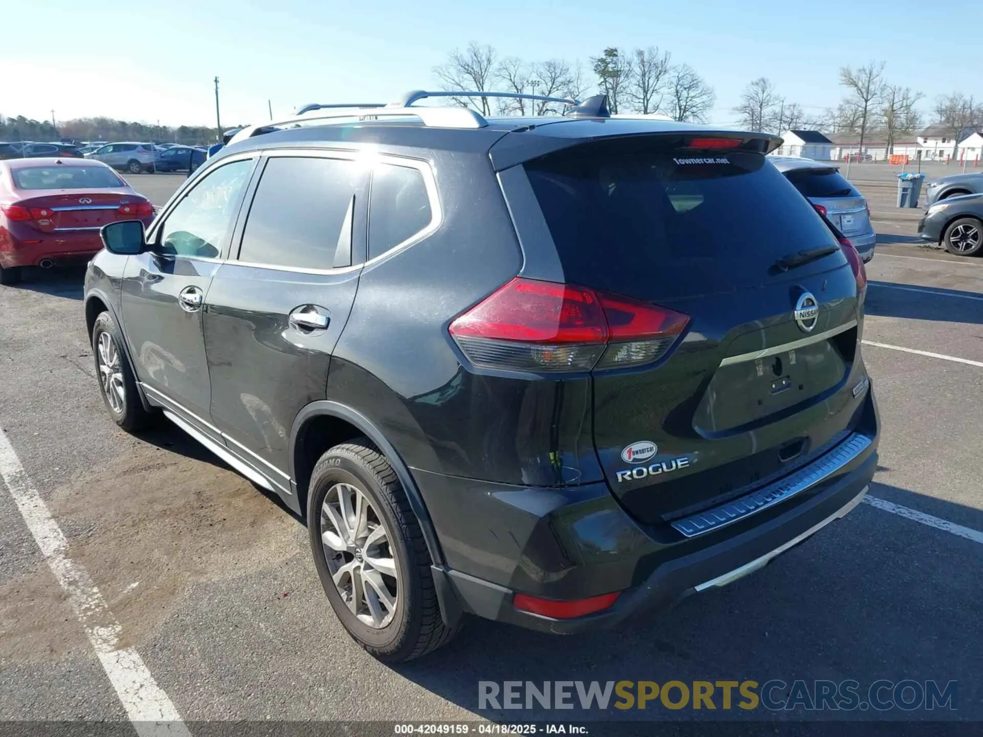 3 Photograph of a damaged car 5N1AT2MV9LC716522 NISSAN ROGUE 2020