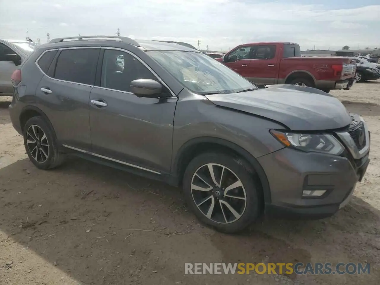 4 Photograph of a damaged car 5N1AT2MV9LC743364 NISSAN ROGUE 2020