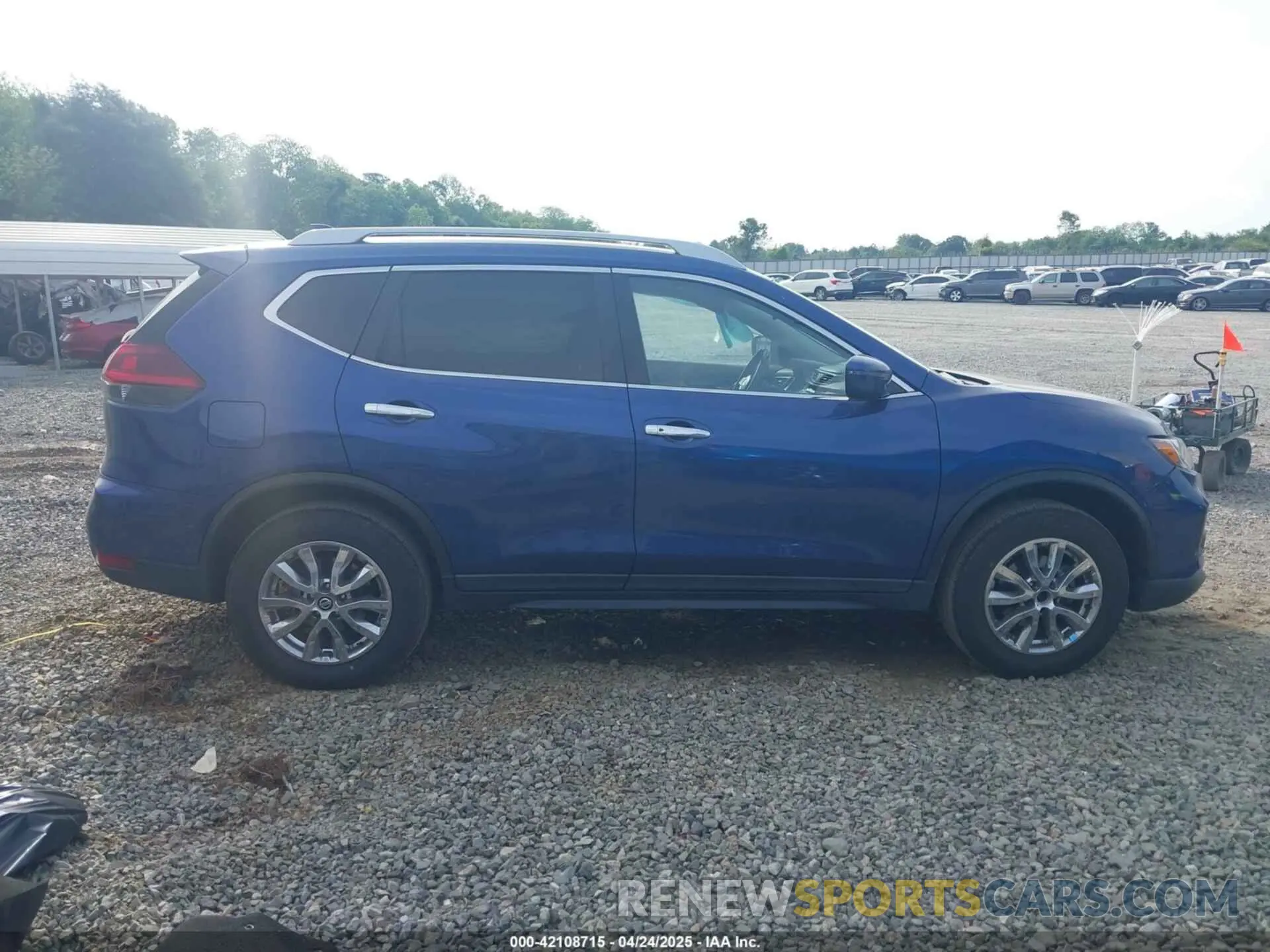 13 Photograph of a damaged car 5N1AT2MV9LC777174 NISSAN ROGUE 2020