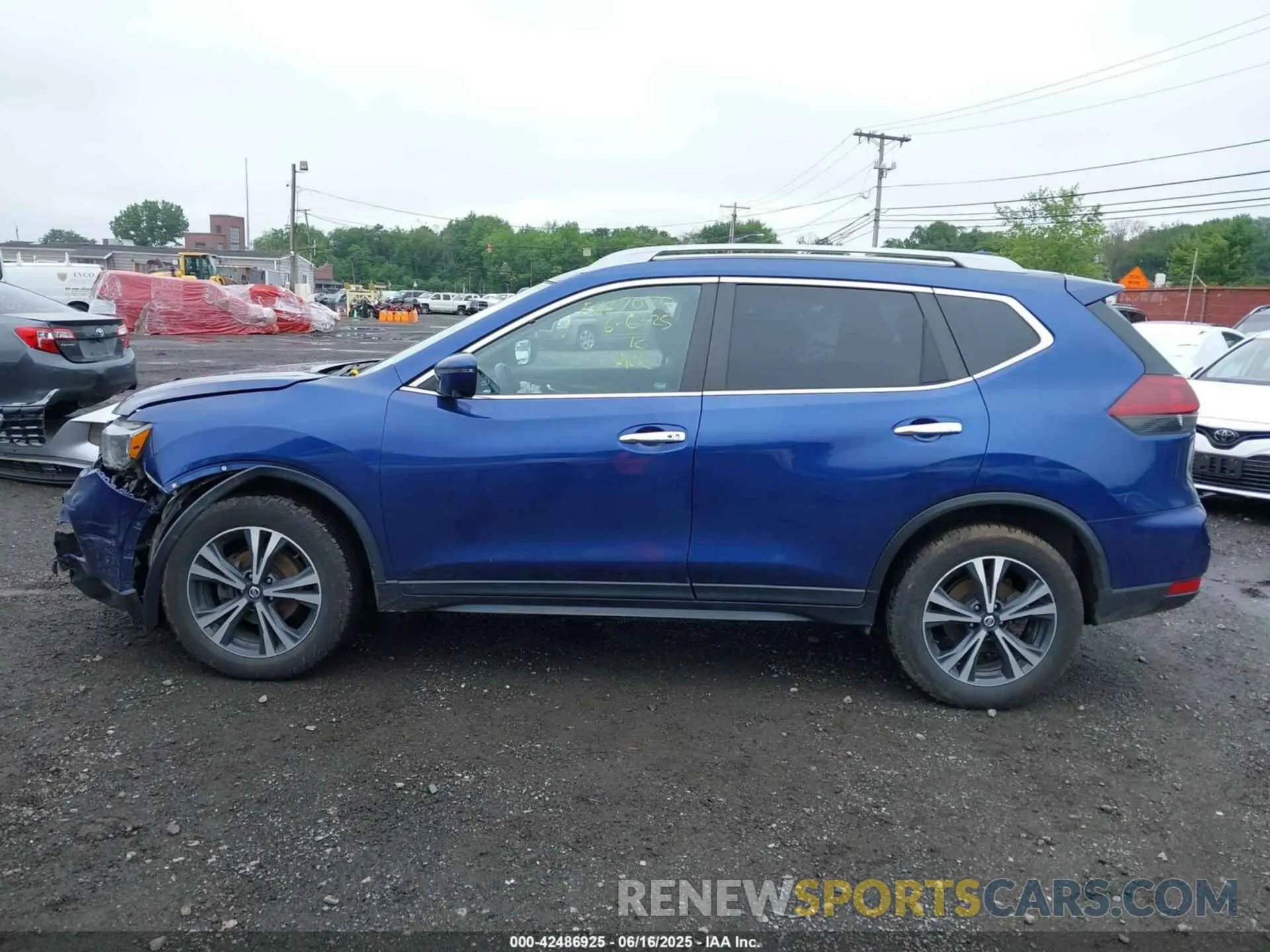 14 Photograph of a damaged car 5N1AT2MV9LC778065 NISSAN ROGUE 2020