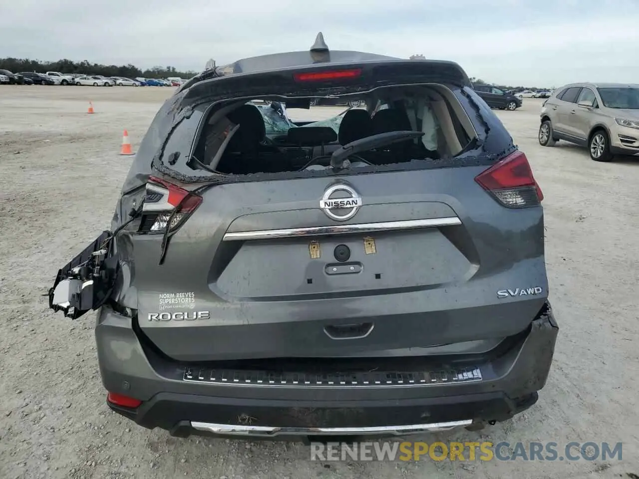 6 Photograph of a damaged car 5N1AT2MVXLC730185 NISSAN ROGUE 2020