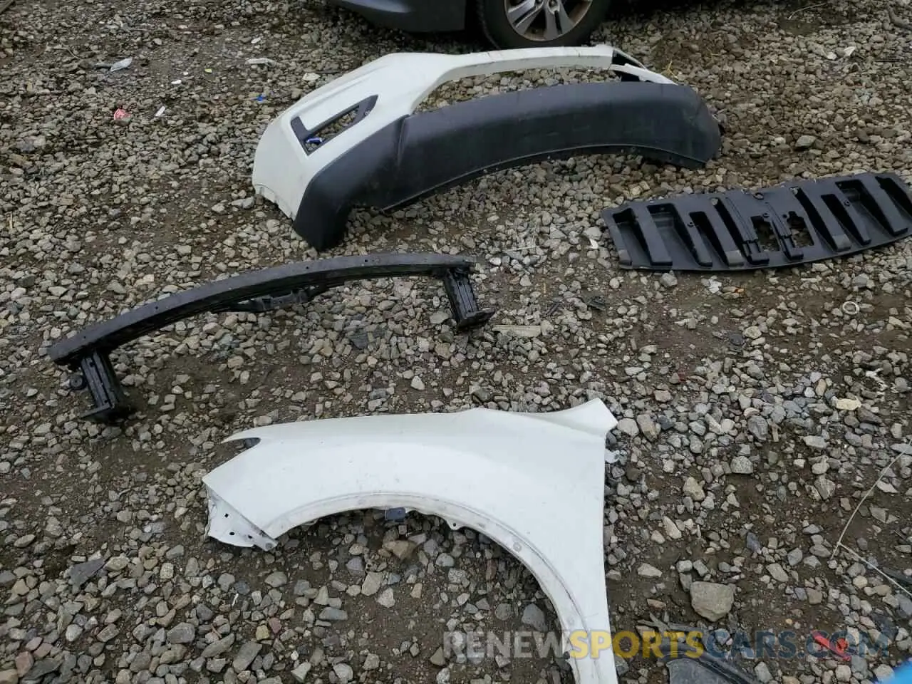 13 Photograph of a damaged car 5N1AT2MVXLC738979 NISSAN ROGUE 2020