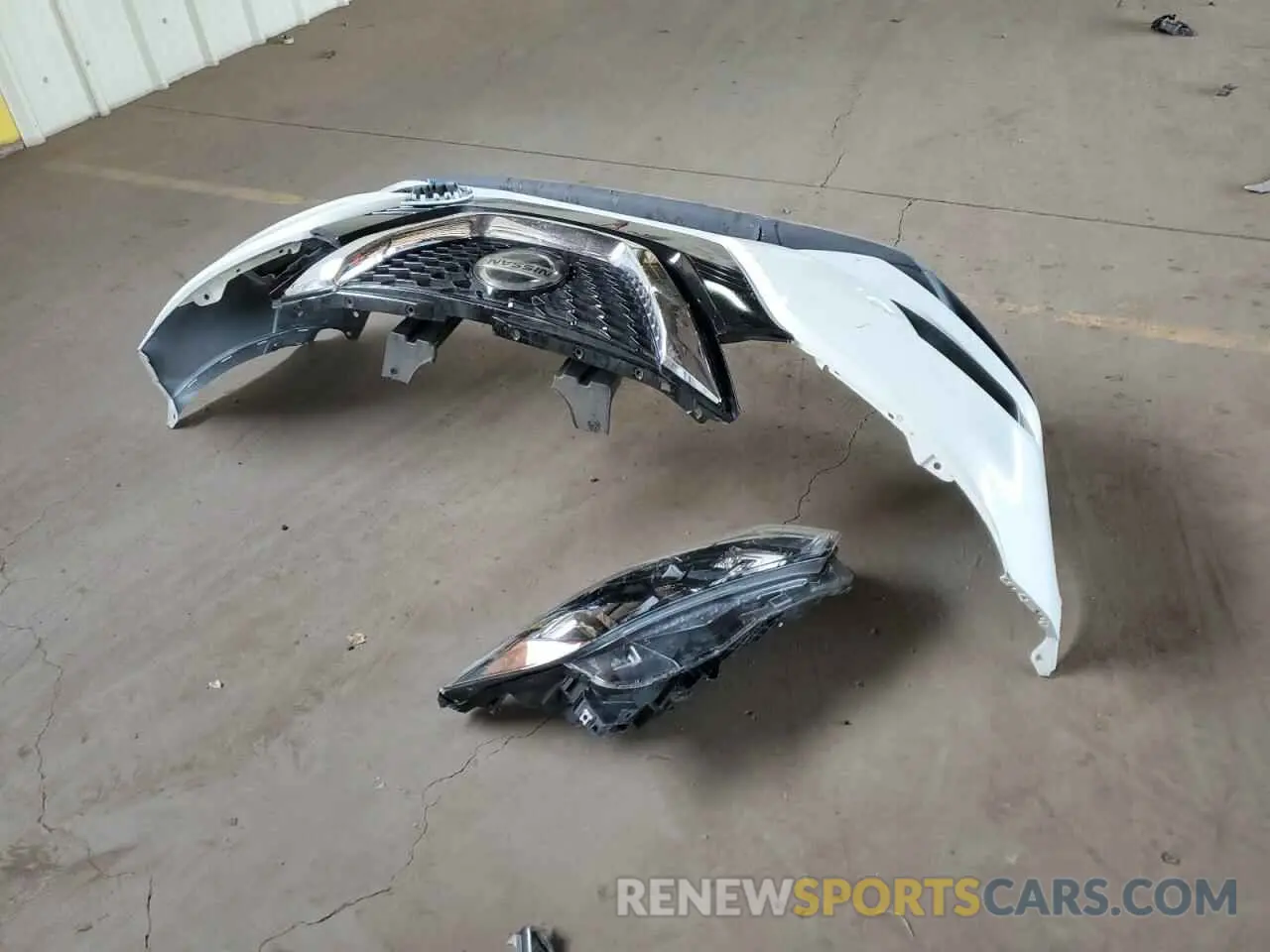 12 Photograph of a damaged car JN1BJ1CV1LW274539 NISSAN ROGUE 2020
