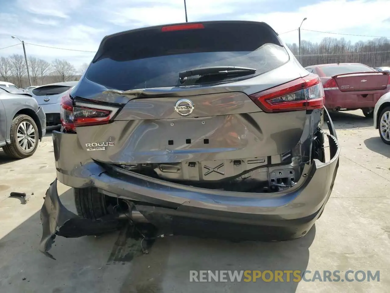 6 Photograph of a damaged car JN1BJ1CV1LW552758 NISSAN ROGUE 2020