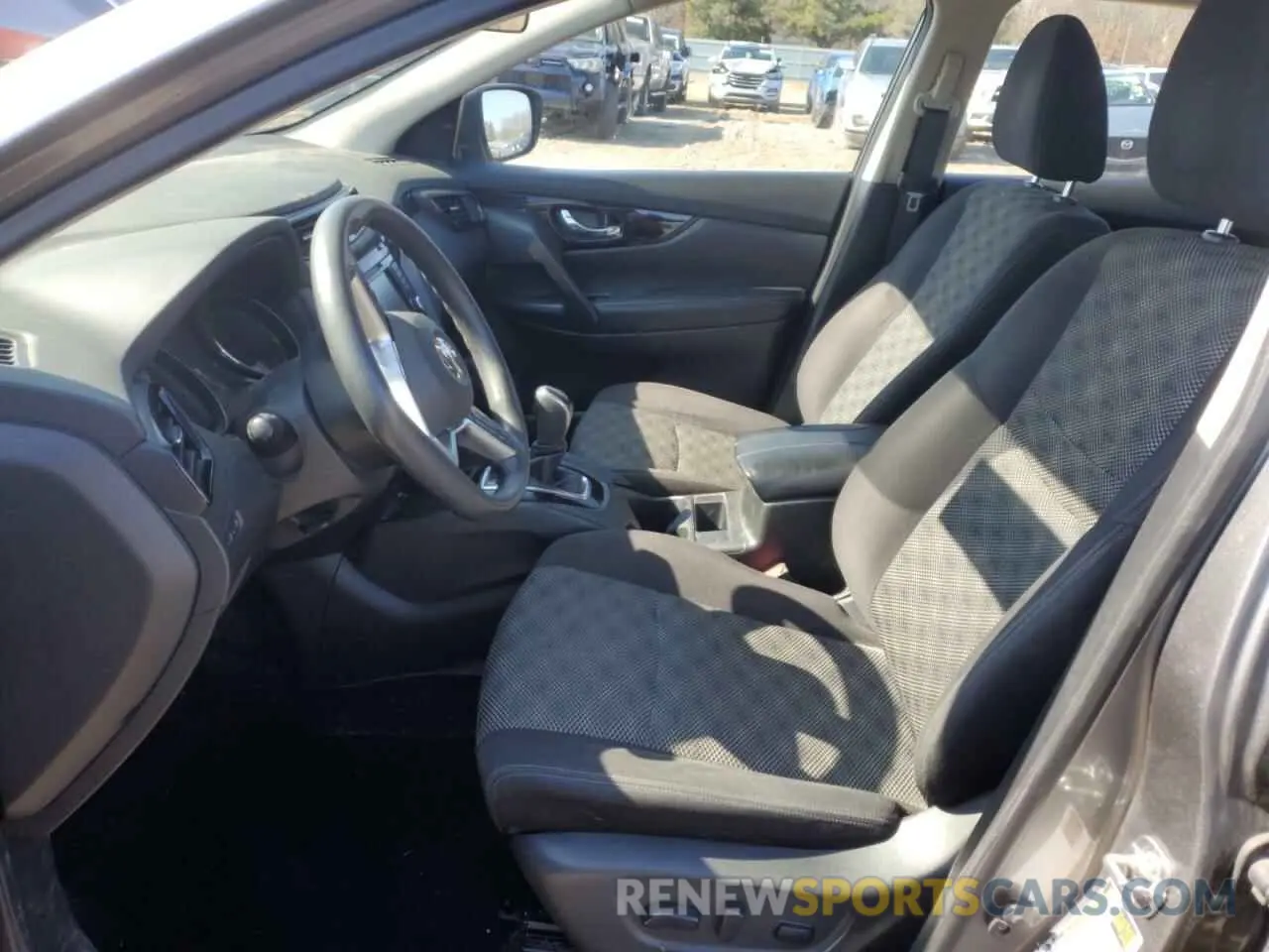 7 Photograph of a damaged car JN1BJ1CV2LW255398 NISSAN ROGUE 2020