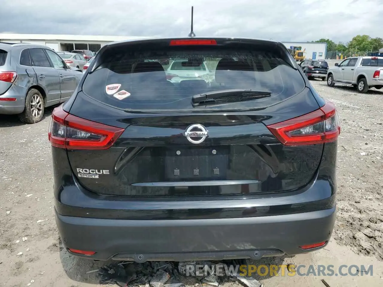 6 Photograph of a damaged car JN1BJ1CV3LW547965 NISSAN ROGUE 2020