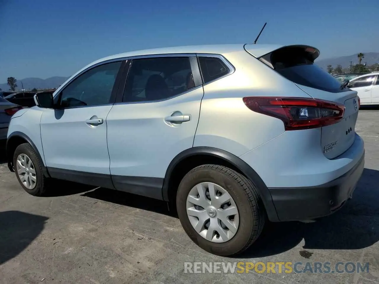 2 Photograph of a damaged car JN1BJ1CV4LW260957 NISSAN ROGUE 2020