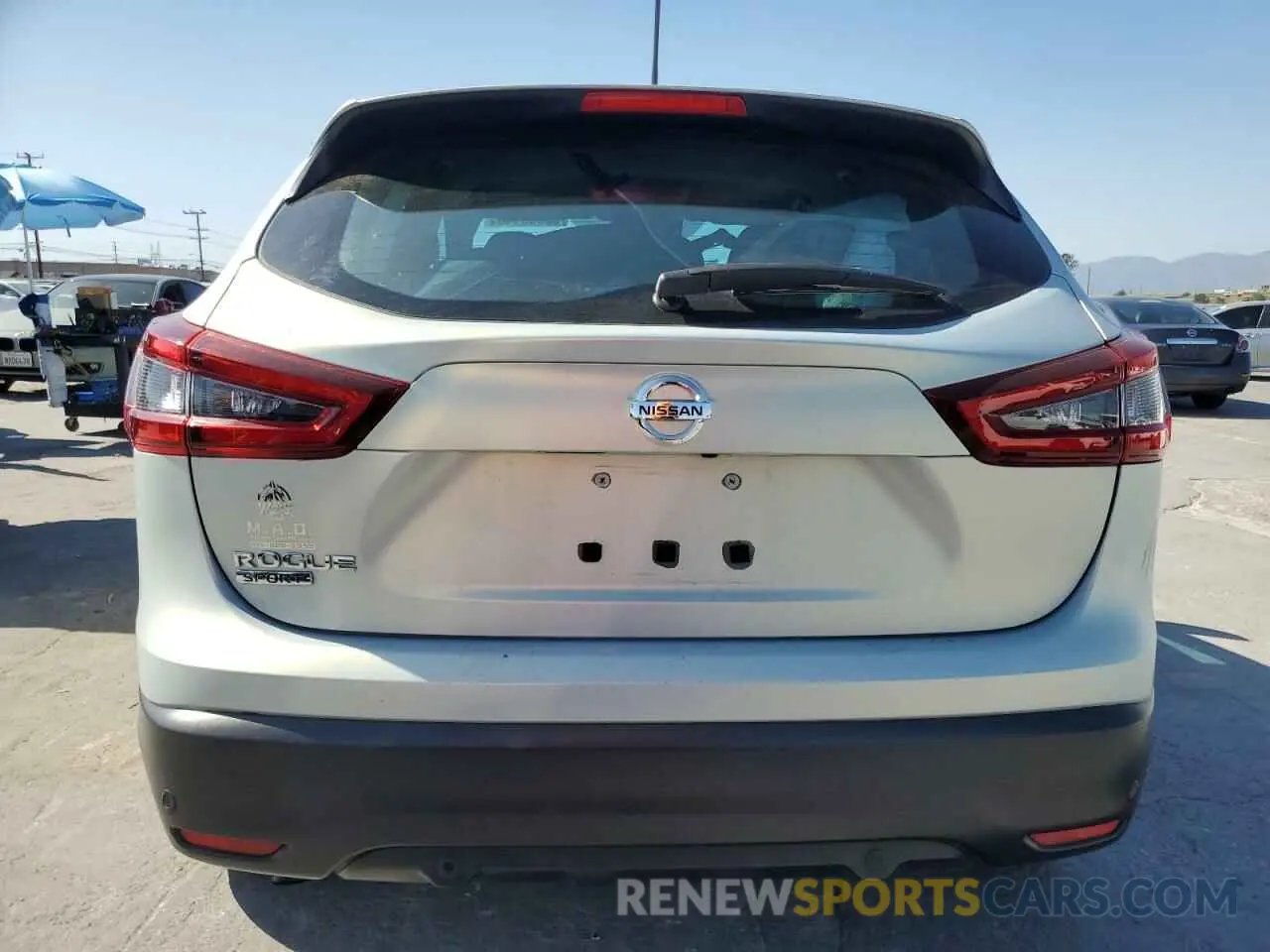 6 Photograph of a damaged car JN1BJ1CV4LW260957 NISSAN ROGUE 2020