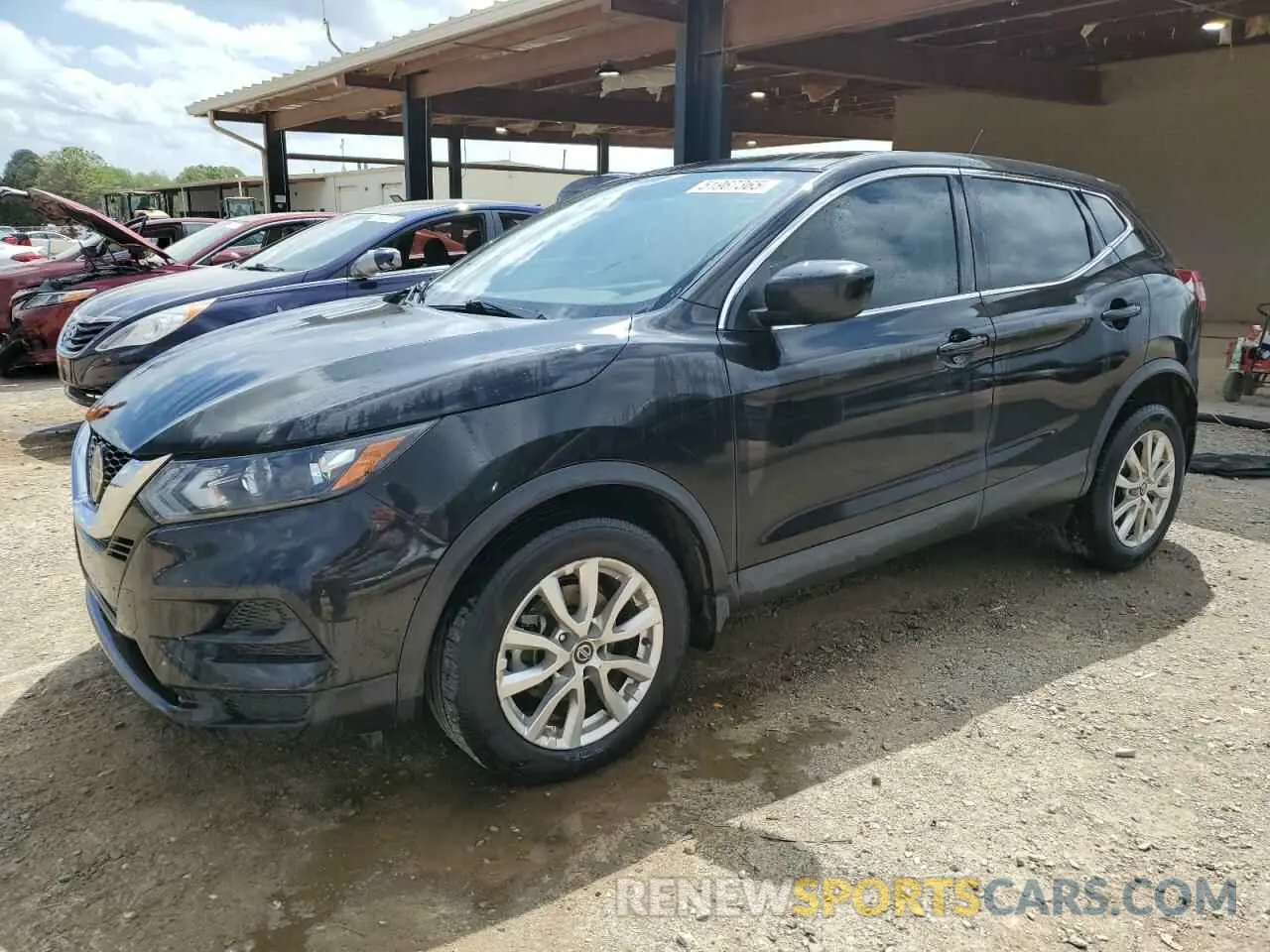1 Photograph of a damaged car JN1BJ1CV4LW267570 NISSAN ROGUE 2020