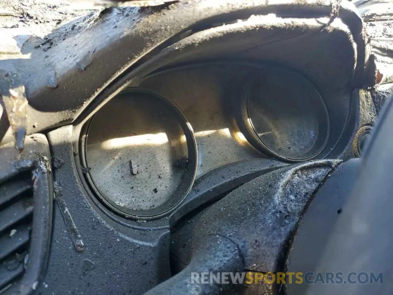 9 Photograph of a damaged car JN1BJ1CV5LW257193 NISSAN ROGUE 2020