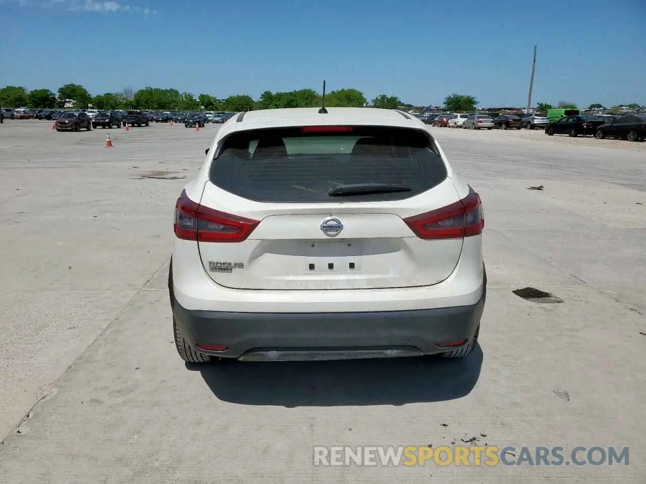 6 Photograph of a damaged car JN1BJ1CV5LW262474 NISSAN ROGUE 2020