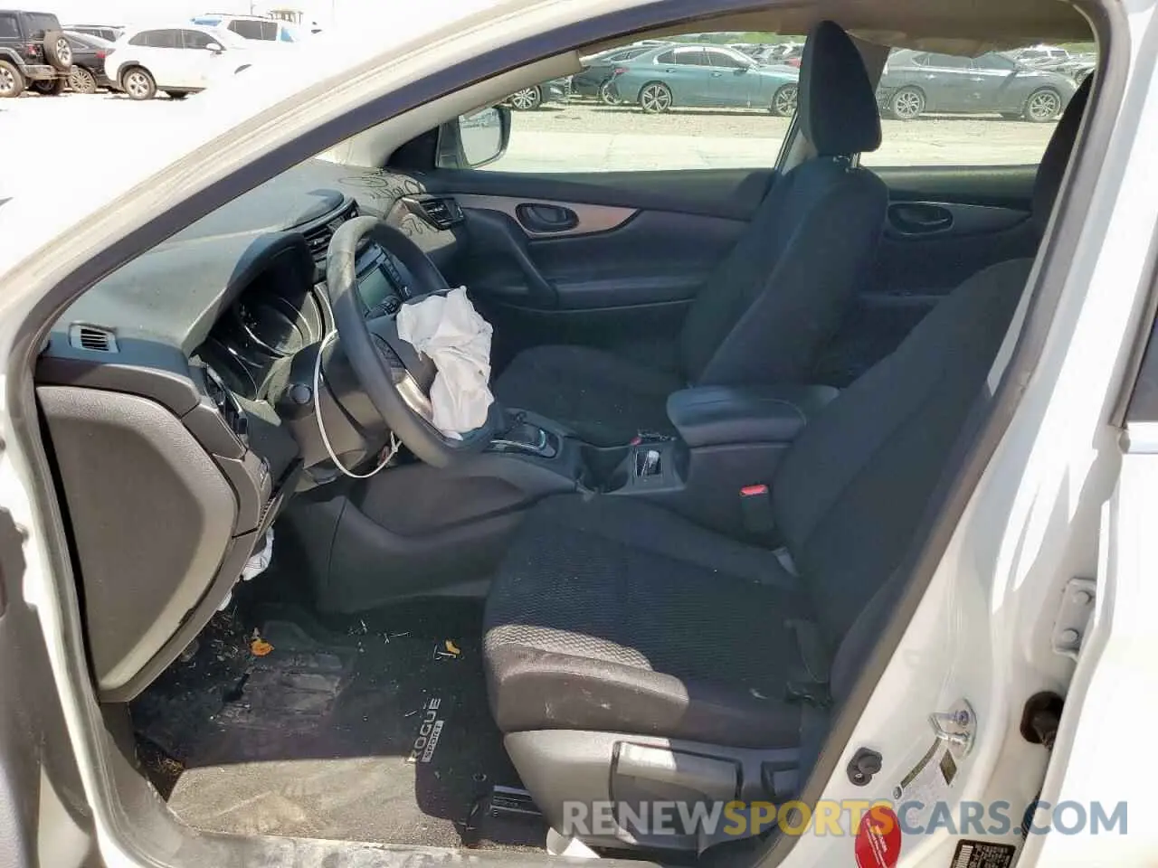 7 Photograph of a damaged car JN1BJ1CV5LW262474 NISSAN ROGUE 2020