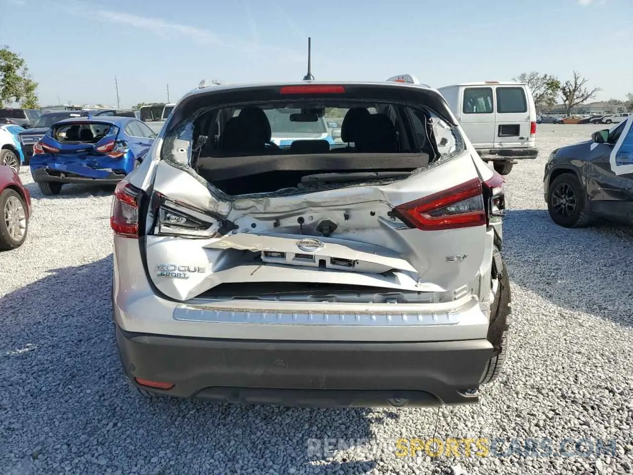 6 Photograph of a damaged car JN1BJ1CV5LW263513 NISSAN ROGUE 2020