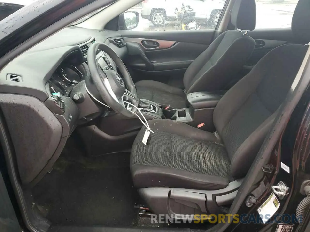 7 Photograph of a damaged car JN1BJ1CV7LW256319 NISSAN ROGUE 2020