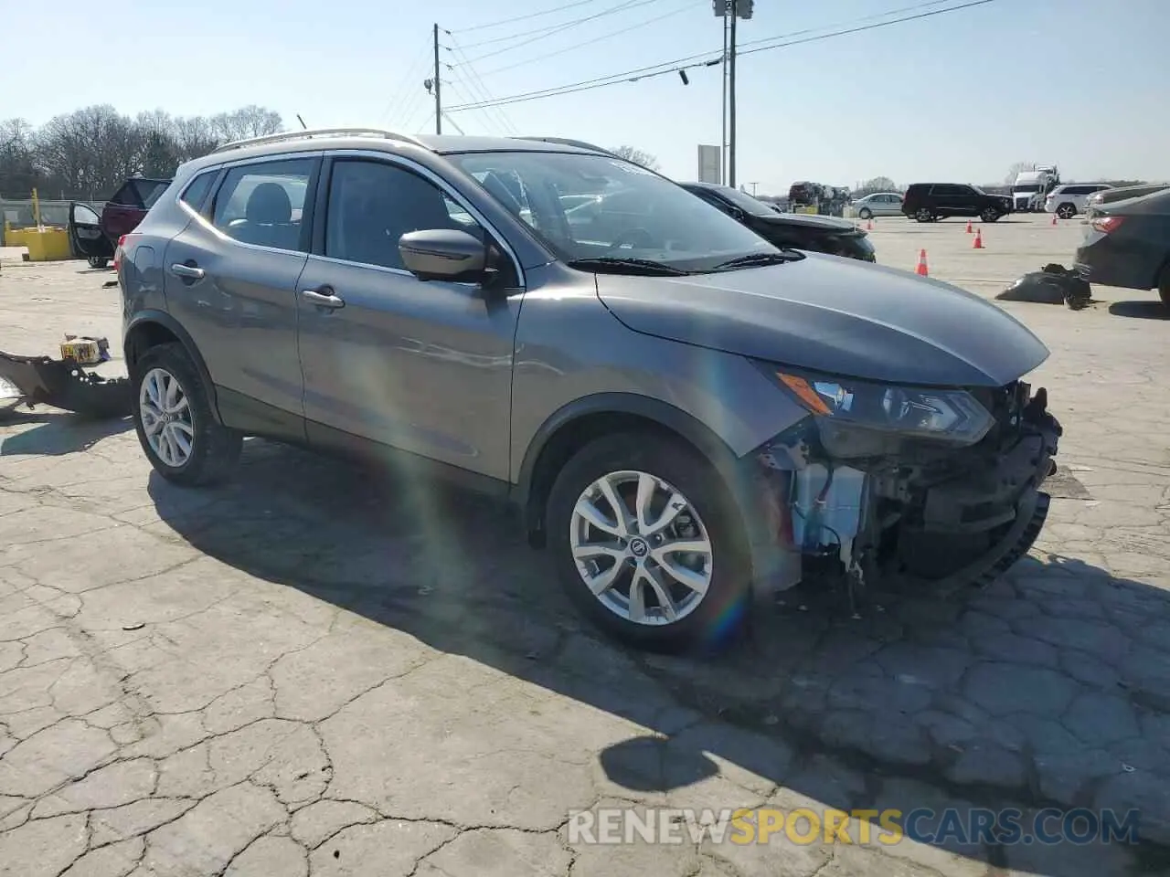 4 Photograph of a damaged car JN1BJ1CV7LW261732 NISSAN ROGUE 2020
