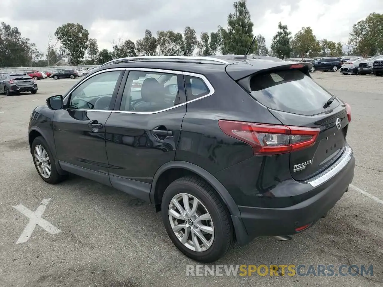 2 Photograph of a damaged car JN1BJ1CV8LW261366 NISSAN ROGUE 2020