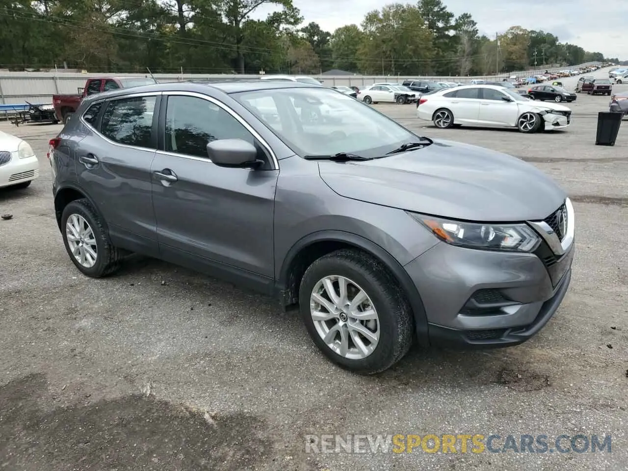 4 Photograph of a damaged car JN1BJ1CV8LW540588 NISSAN ROGUE 2020