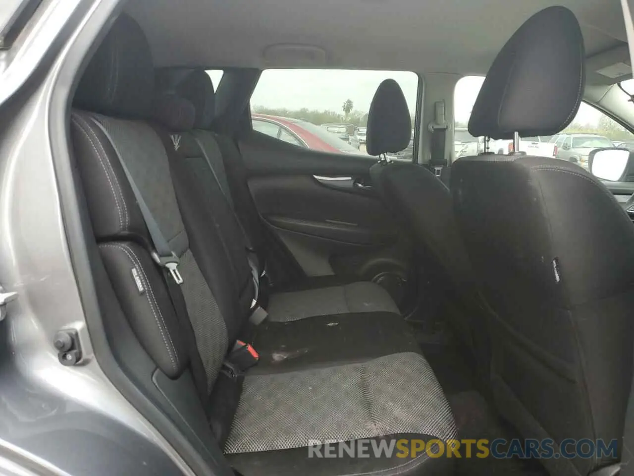 11 Photograph of a damaged car JN1BJ1CV9LW258430 NISSAN ROGUE 2020
