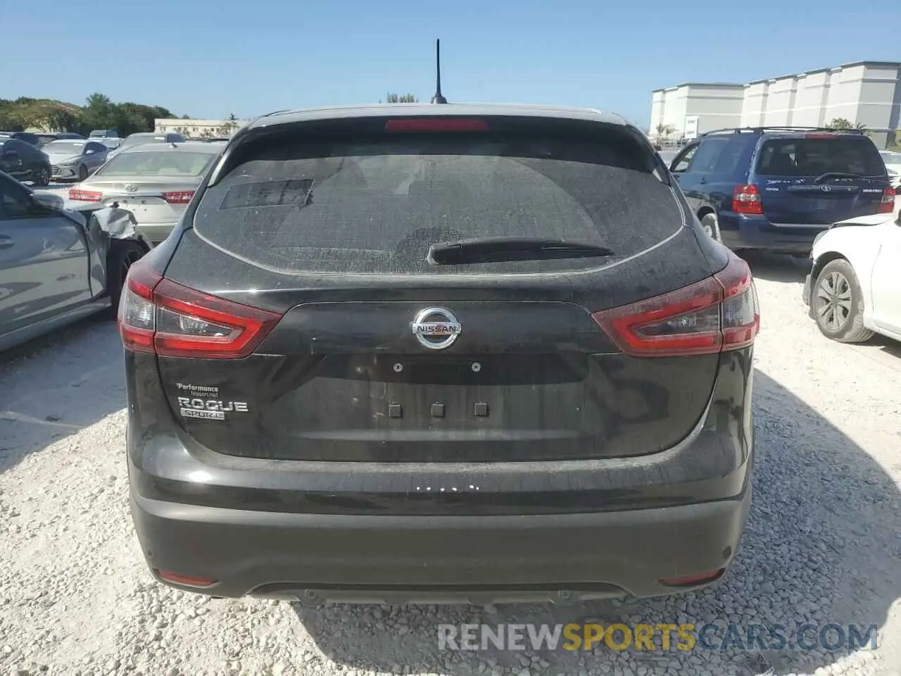 6 Photograph of a damaged car JN1BJ1CV9LW270237 NISSAN ROGUE 2020