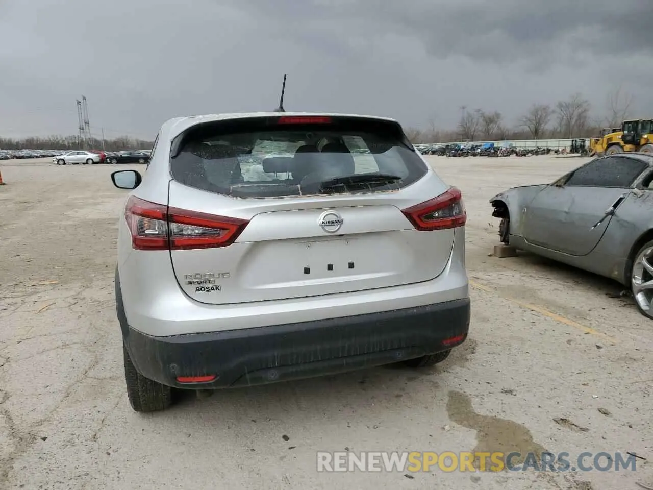 6 Photograph of a damaged car JN1BJ1CV9LW542074 NISSAN ROGUE 2020