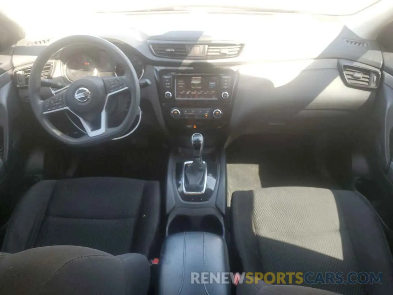 8 Photograph of a damaged car JN1BJ1CV9LW545380 NISSAN ROGUE 2020